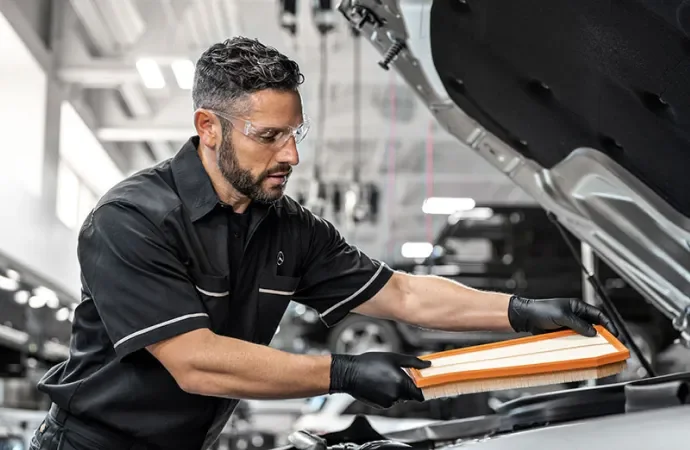 Hi-Line AutoHaus Mercedes-Benz Diagnostics