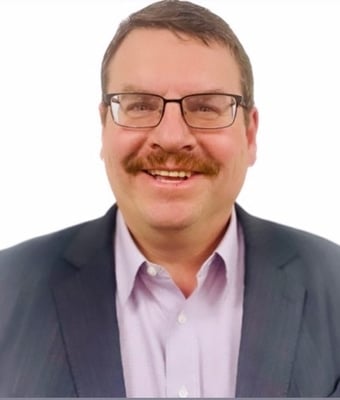 Commercial Fleet Manager Mike Deck in Sales at Perkins Motors