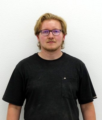 Body Shop Technician Daniel Barth in Eide Chrysler at Eide Collision Center