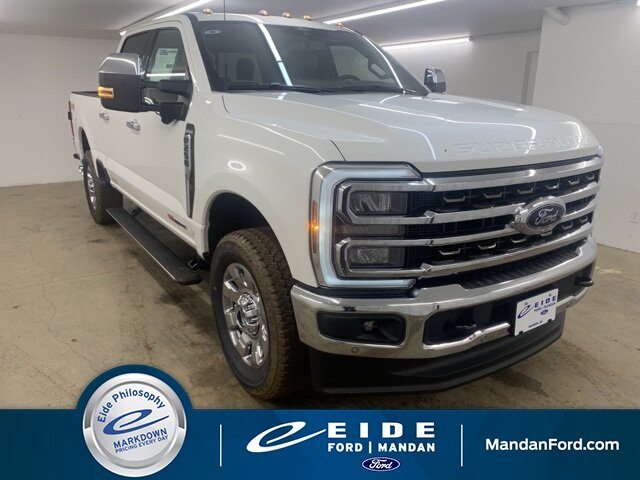 Lease this 2025, White, Ford, Super Duty F-250, SRW King Ranch