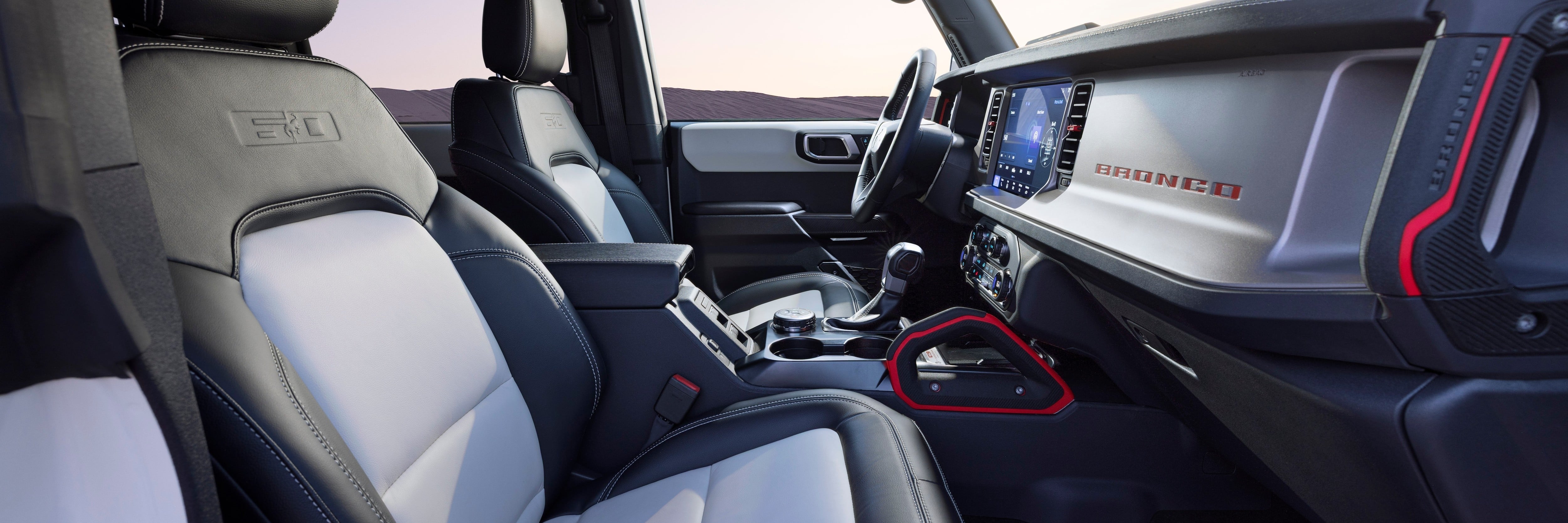 2025 vs 2026 Ford Bronco Interior Features