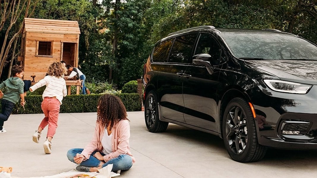 Chrysler Safety Features