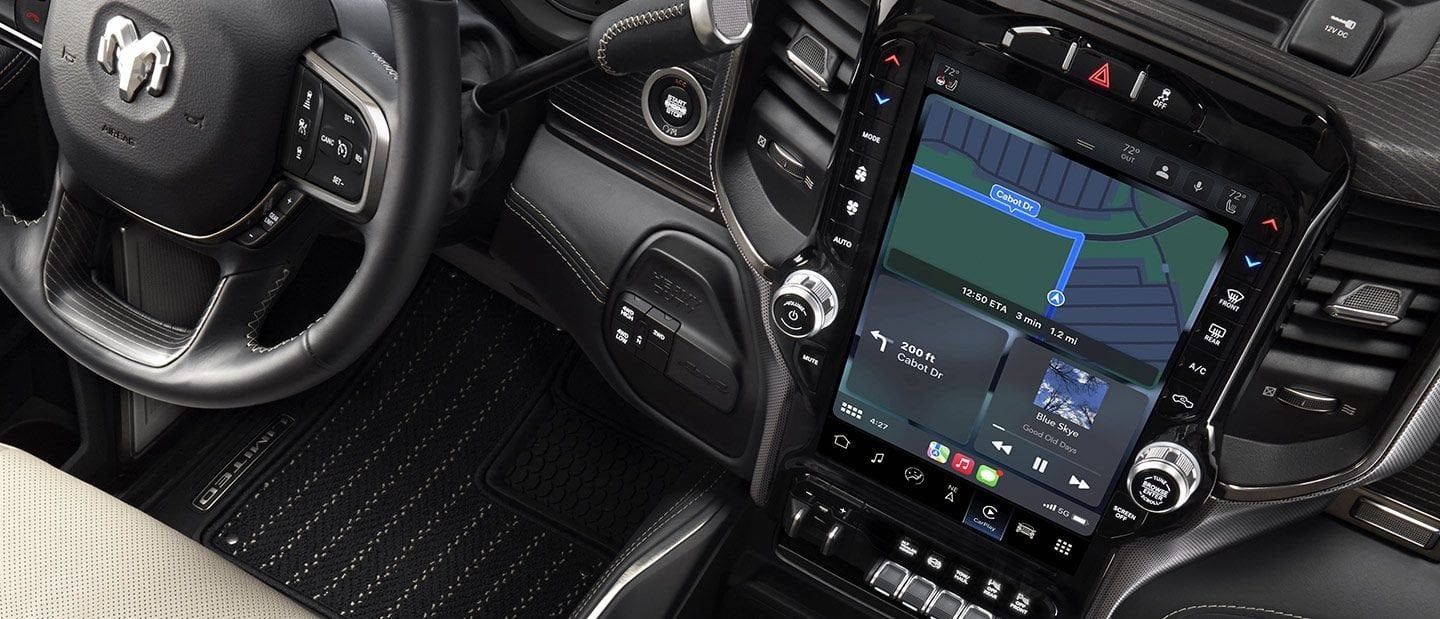 ram 3500 Interior Technology and infotainment