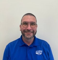Service Manager Dan Foisey in Service at King's Colonial Ford