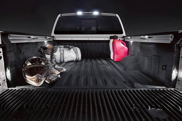 Nissan Titan Pickup Bed