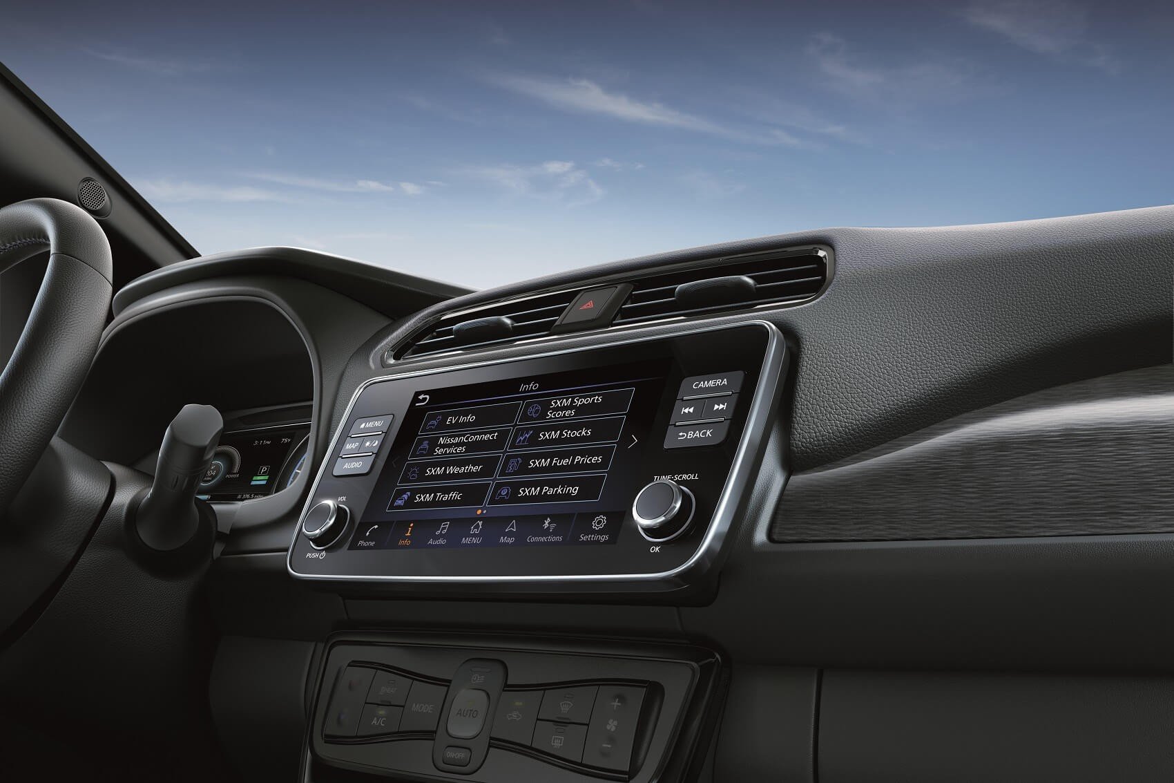 Nissan LEaF Tech
