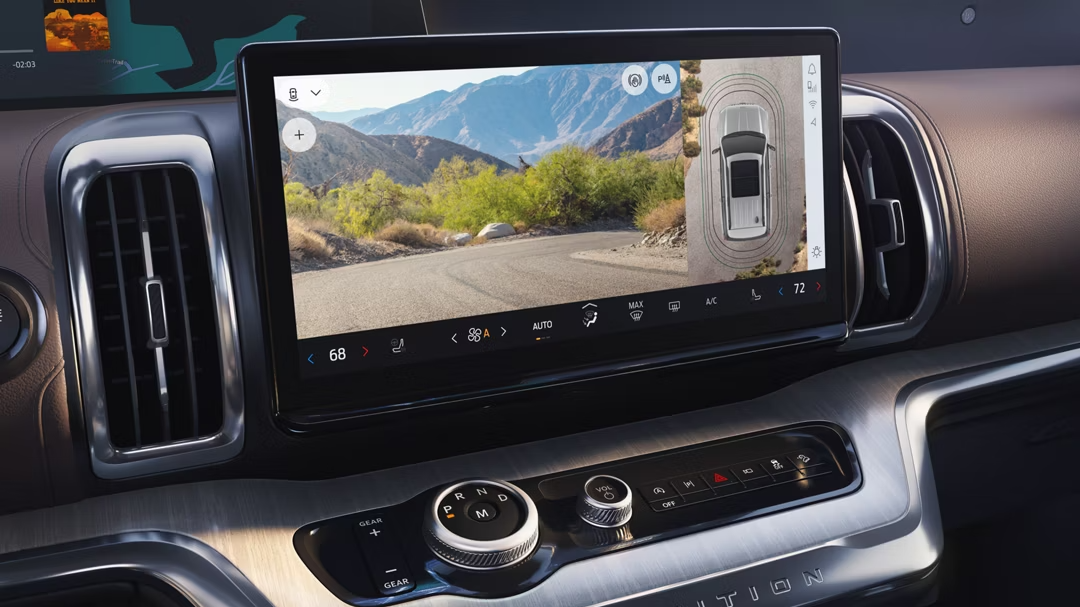 Ford Expedition vs Expedition Max Infotainment