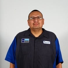 Lube Technician Darnell Kill Small in Service at Eide Ford