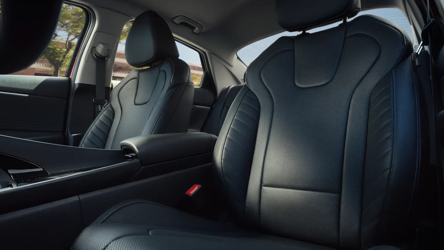 2025 Hyundai Elantra Interior