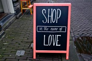 Shop 'til you drop in Smyrna, GA | Wade Ford